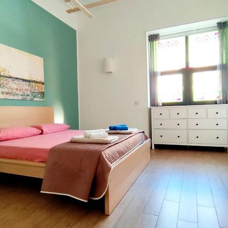 Casa Vacanza San Crispino, Boccetta. Messina Bagian luar foto